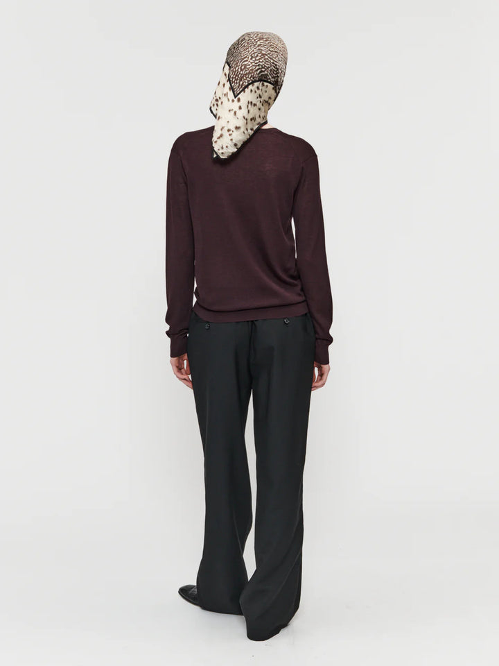 6397 PERFECT V-NECK SWEATER