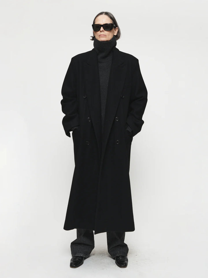6397 TOP COAT IN BLACK