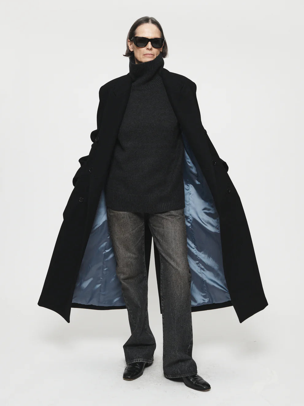 6397 TOP COAT IN BLACK