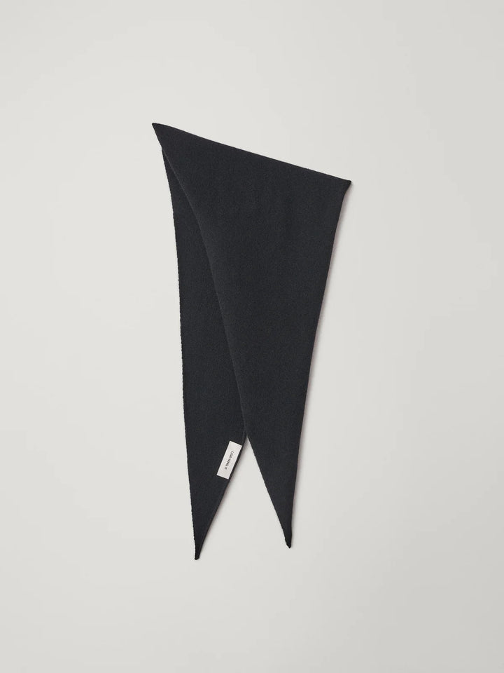 LISA YANG FLORIANNE SCARF