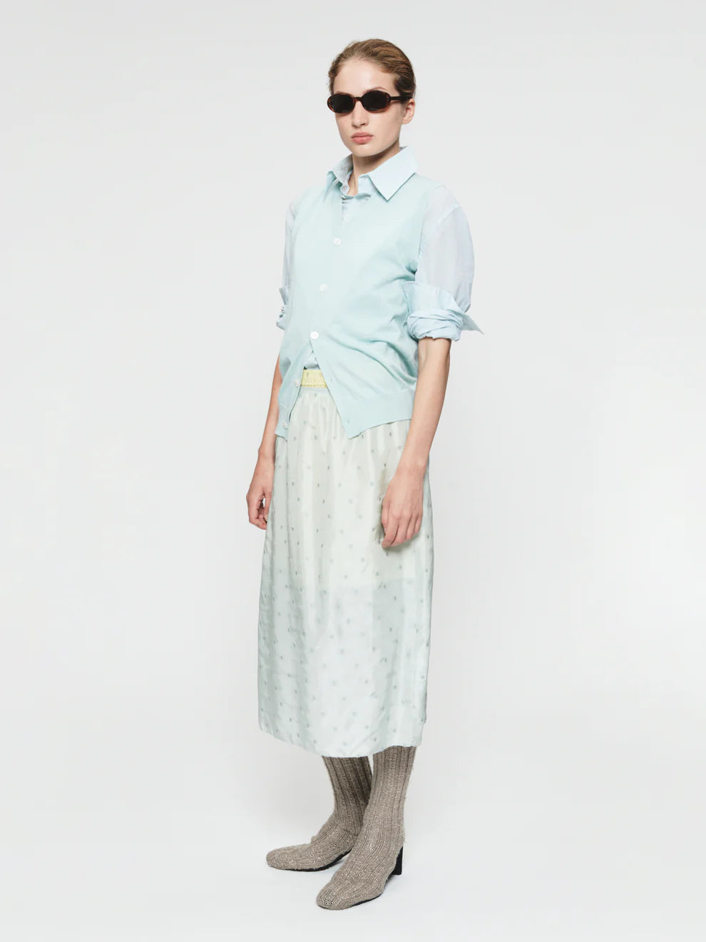 6397 BUTTON VEST
