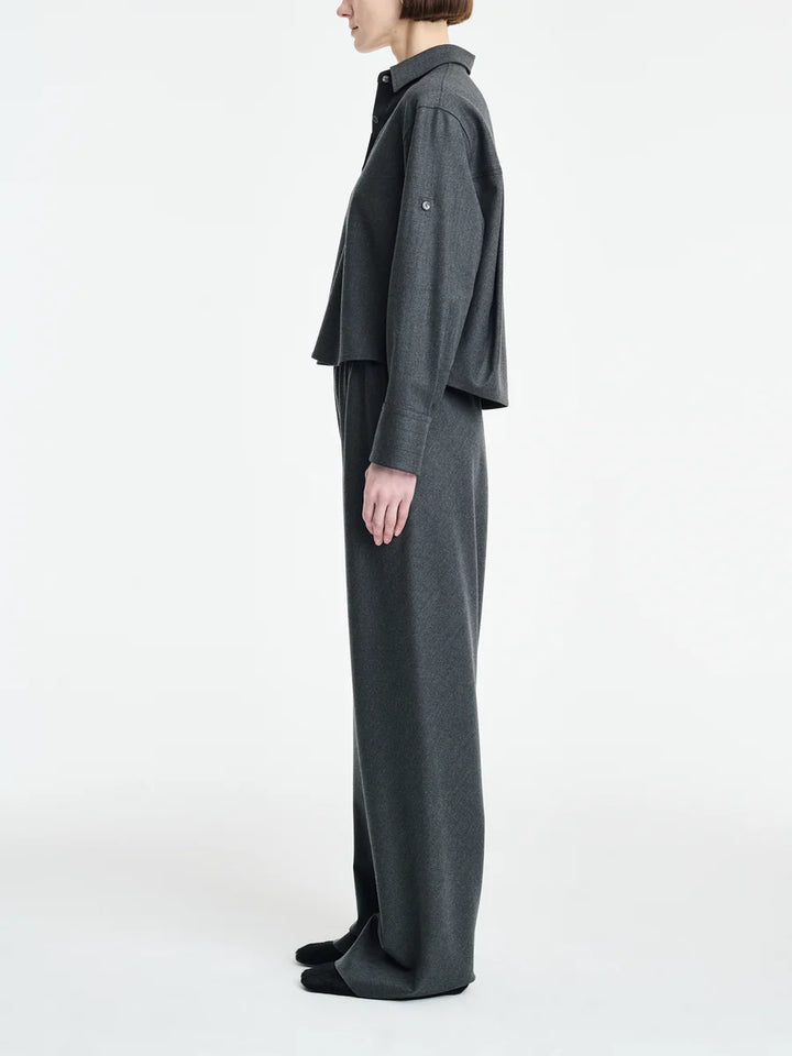 MARIA MCMANUS BUTOON SLEEVE CROP SHIRT