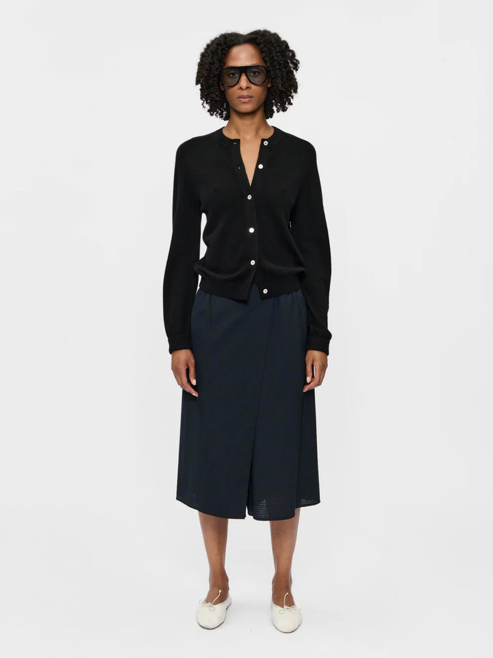 6397 WRAP SHORT