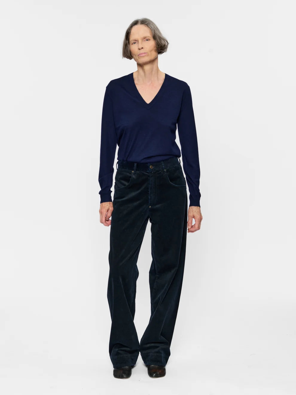 6397 Side Dart Velvet Pant in Ink Blue, product image