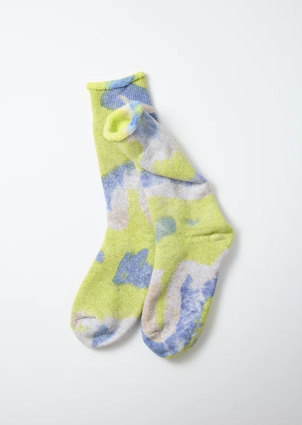 ROTOTO Tie Dye Pile Socks in lime
