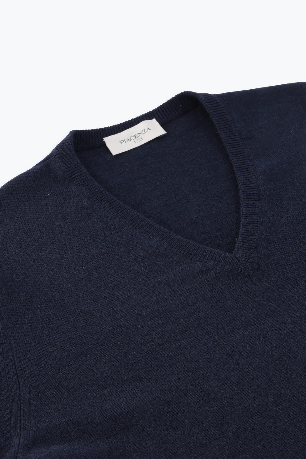 PIACENZA CASHMERE V-NECK