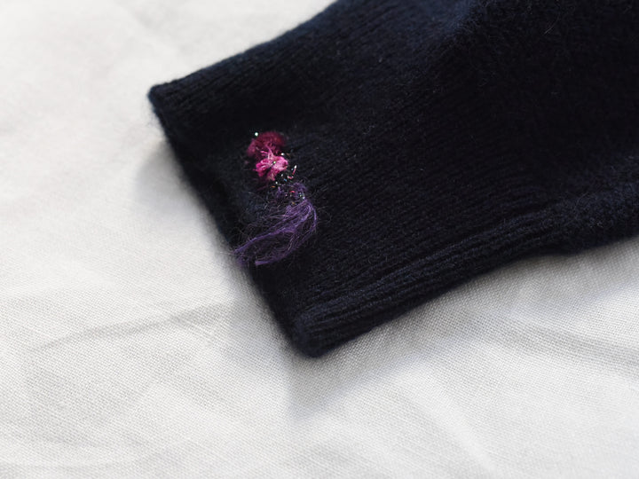 MAKIE ANTONIA ROSSI HAND-EMBROIDERED BACK BUTTON CASHMERE SWEATER