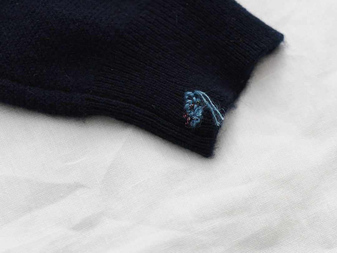 MAKIE ANTONIA ROSSI HAND-EMBROIDERED BACK BUTTON CASHMERE SWEATER