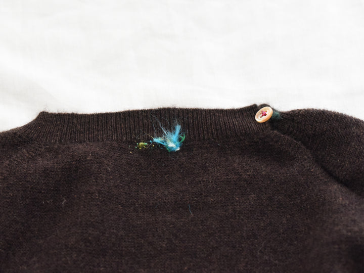 MAKIE ANTONIA ROSSI HAND-EMBROIDERED BACK BUTTON CASHMERE SWEATER