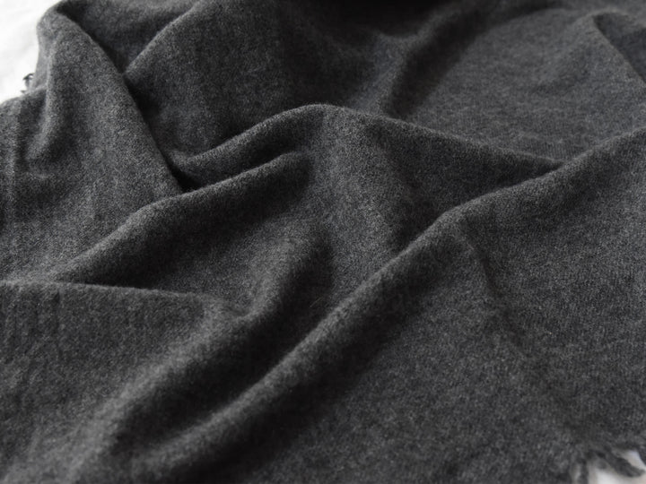 MAKIE ANTINIA ROSSI HAND-EMBROIDERED CASHMERE SCARF