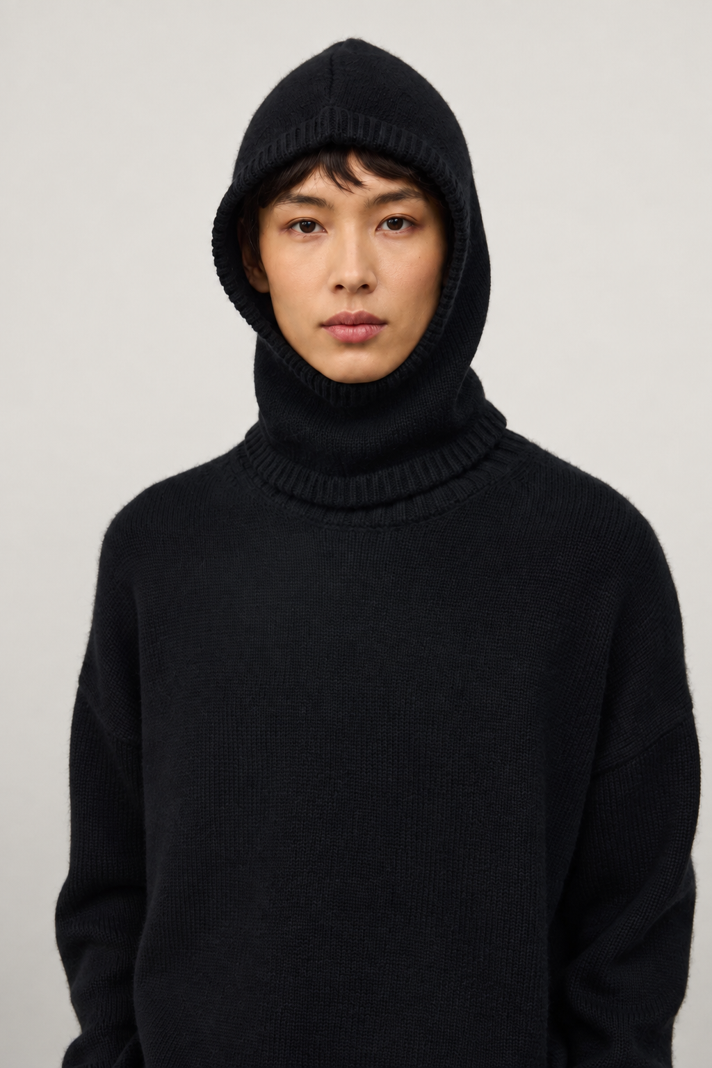 LISA YANG ASTRI BALACLAVA