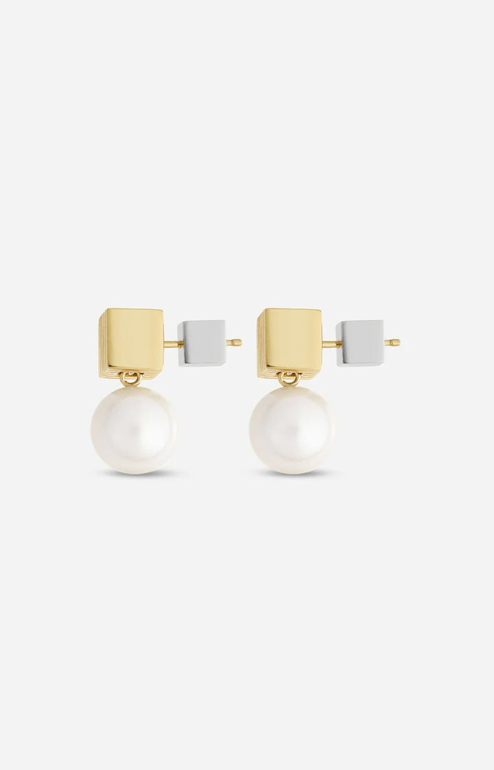 IVI PEARL STUD DROPS IN GOLD