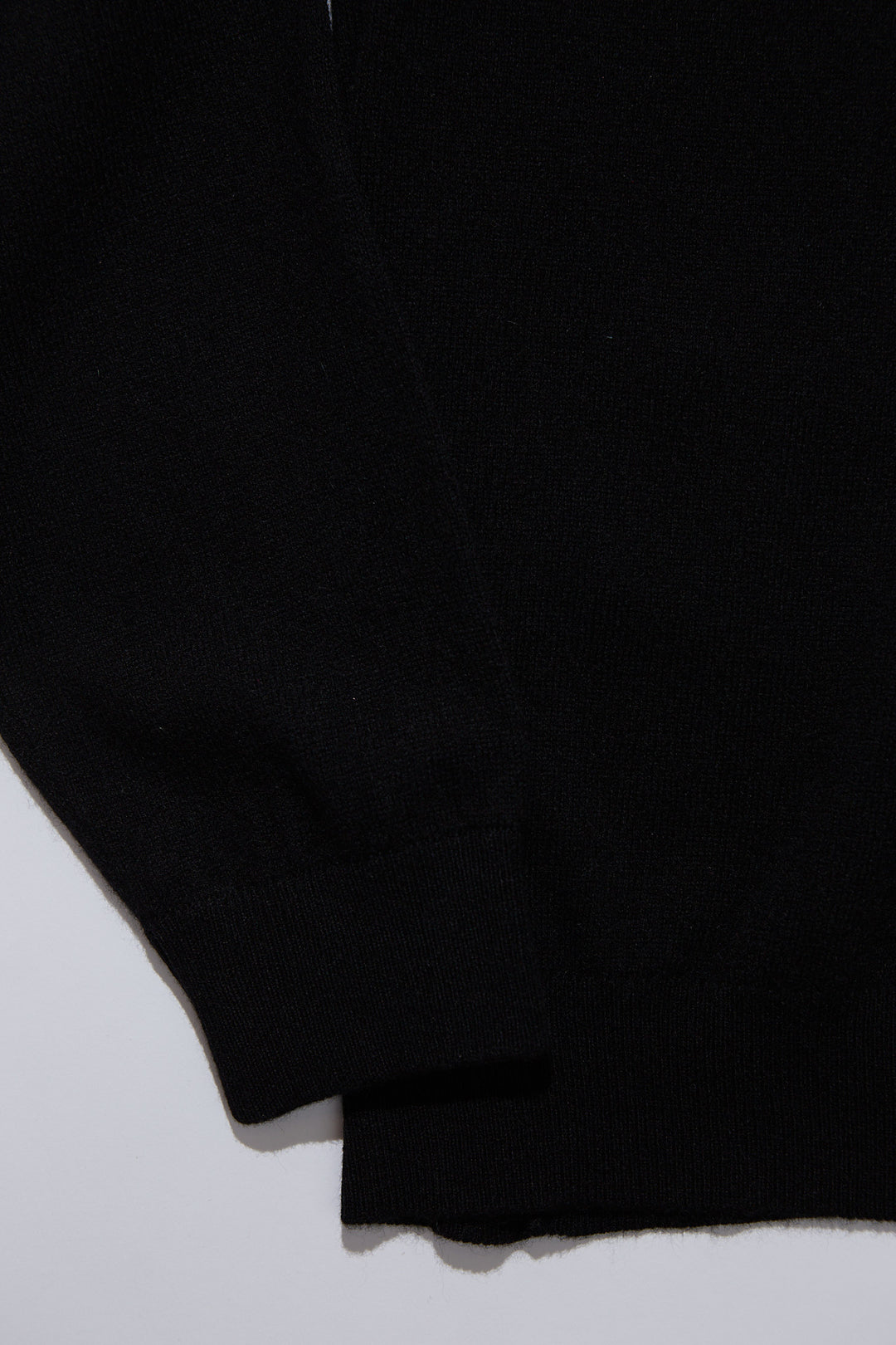 Massimo Alba Kane Cashmere Crewneck in Black