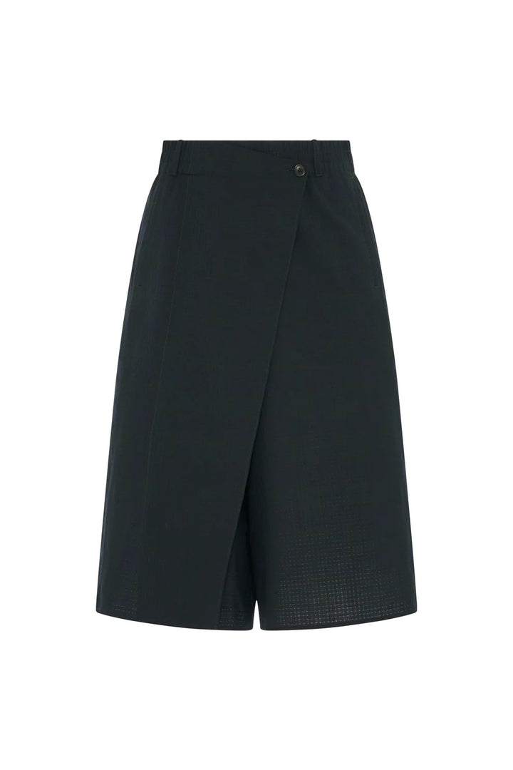 6397 WRAP SHORT
