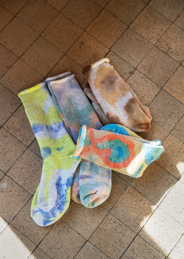 ROTOTO TIE DYE PILE SOCKS