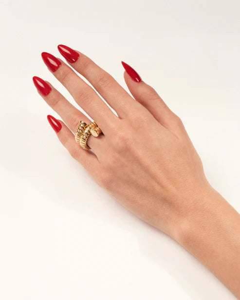 IVI GAIA TRIPLE TWIST RING