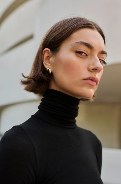 SOLDOUT.NYC CASHMERE TURTLENECK