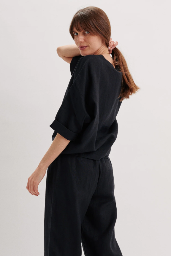 SUZIE CONDI SARIA TOP IN LINEN
