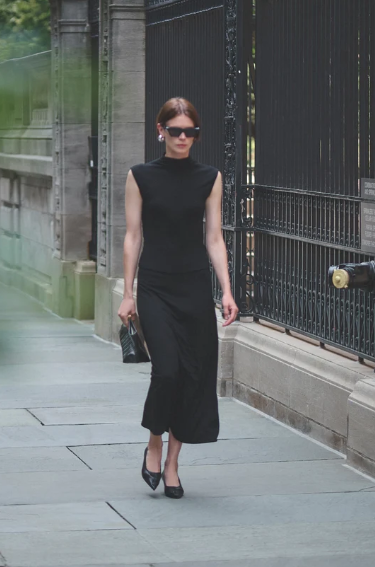 SOLD OUT NYC THE PERFECT SKIRT