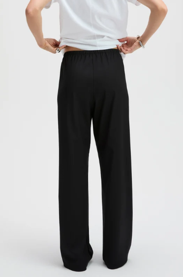 SOLD OUT NYC THE EVERYTHING PANT