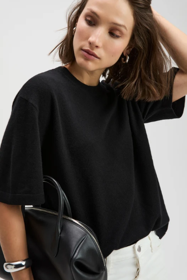 SOLD OUT NYC THE CASHMERE OVERSIZED TEE