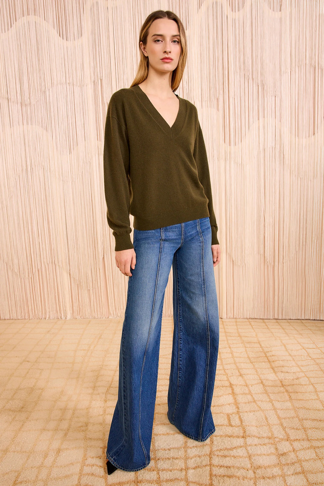 ULLA JOHNSON RYLA V-NECK SWEATER