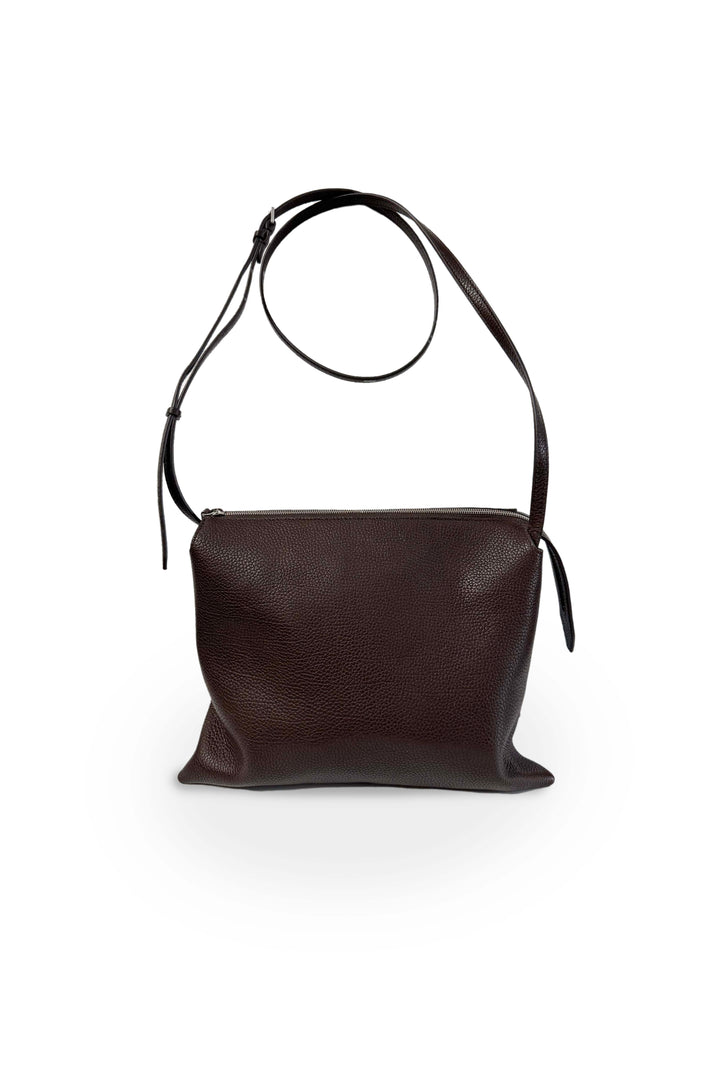 W1235-L41_THE_ROW_NU_TWIN_BAG_LAWRENCE_COVELL