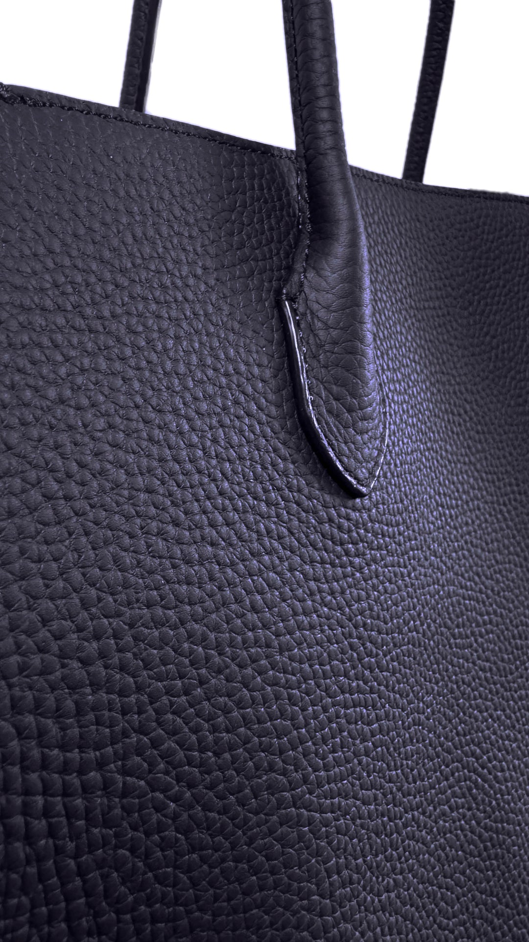 W1773-L133_THE_ROW_MARLO_BAG_IN_NAVY_LAWRENCE_COVELL_3