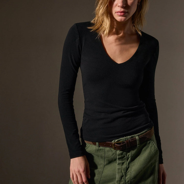 JAMES PERSE STRETCH LOTUS DEEP V TEE