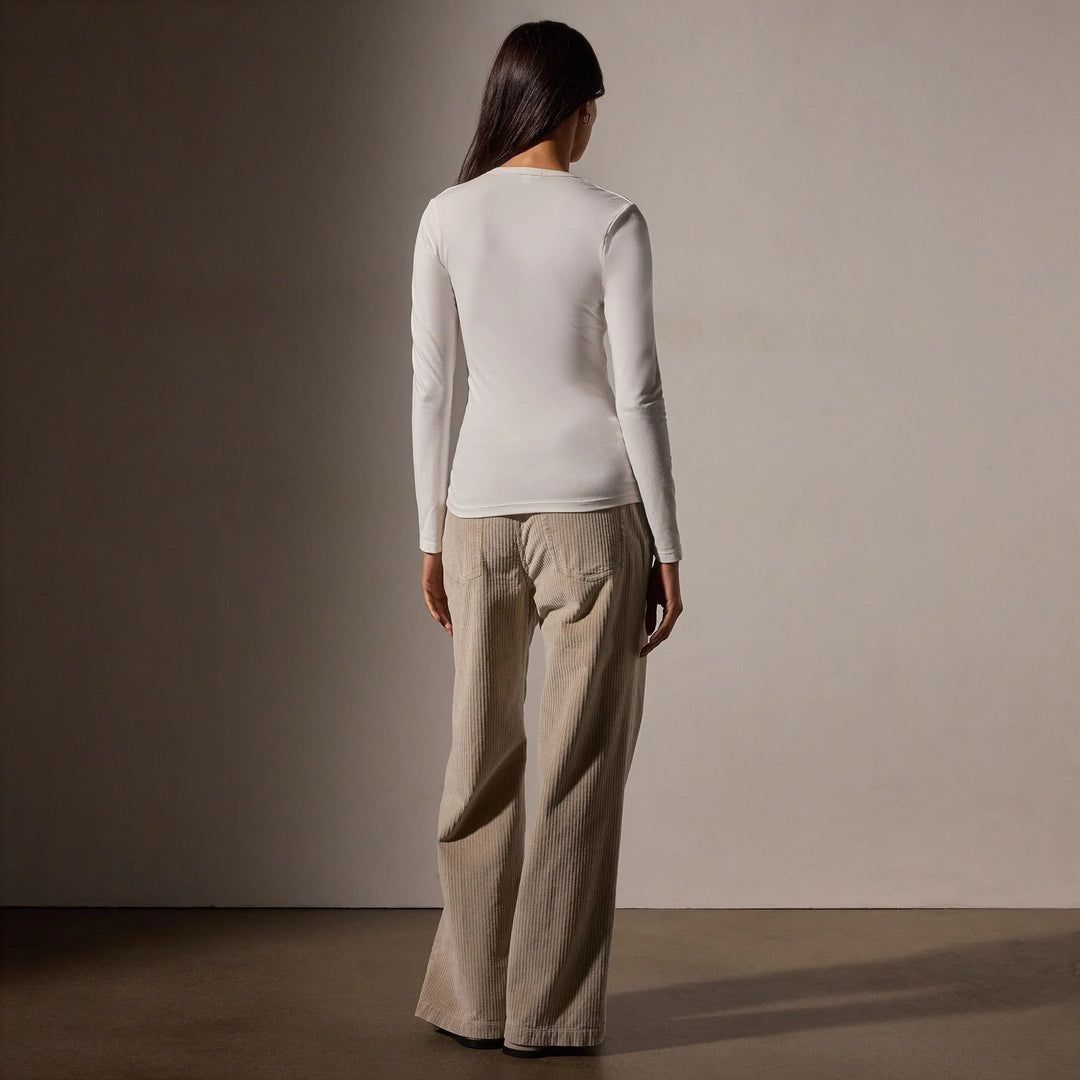 JAMES PERSE STRETCH LOTUS DEEP V TEE