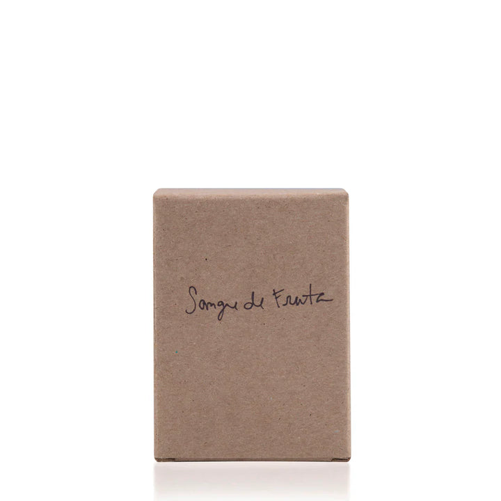 Brown cardboard box with 'Sangue de Kratos' branding on a white background