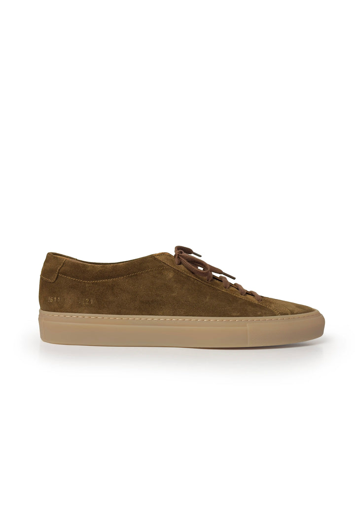 COMMON PROJECTS SUEDE ACHILLES IN TOBACCO