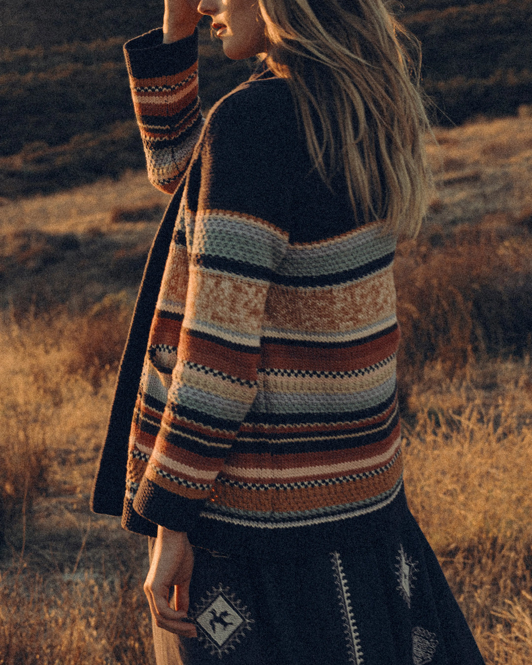 THE GREAT MOUNTAIN LODGE CARDIGAN