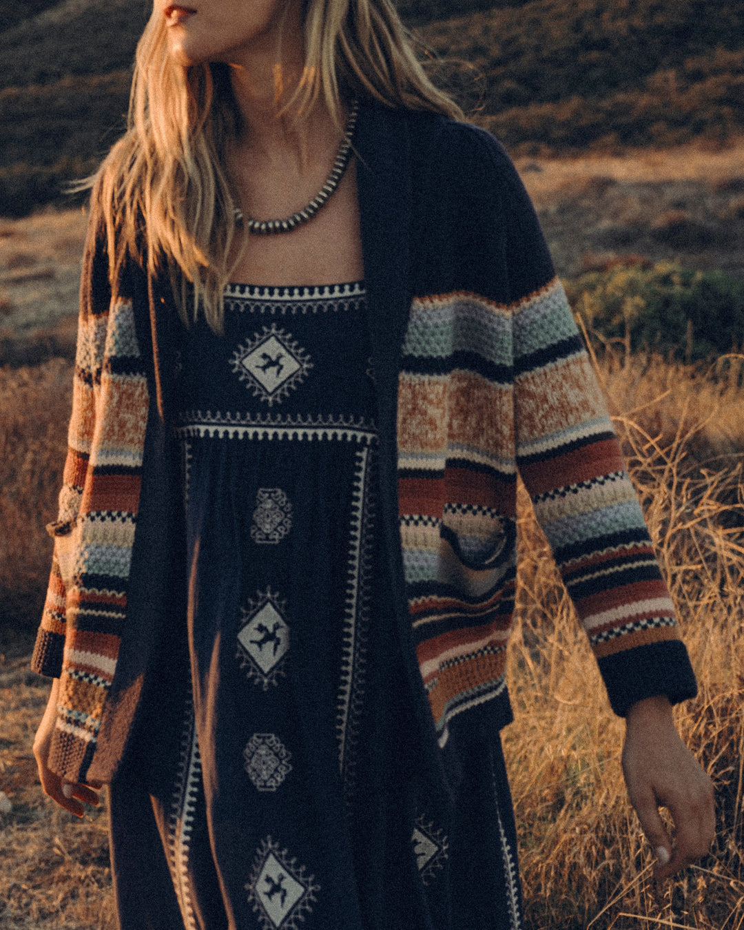 THE GREAT MOUNTAIN LODGE CARDIGAN