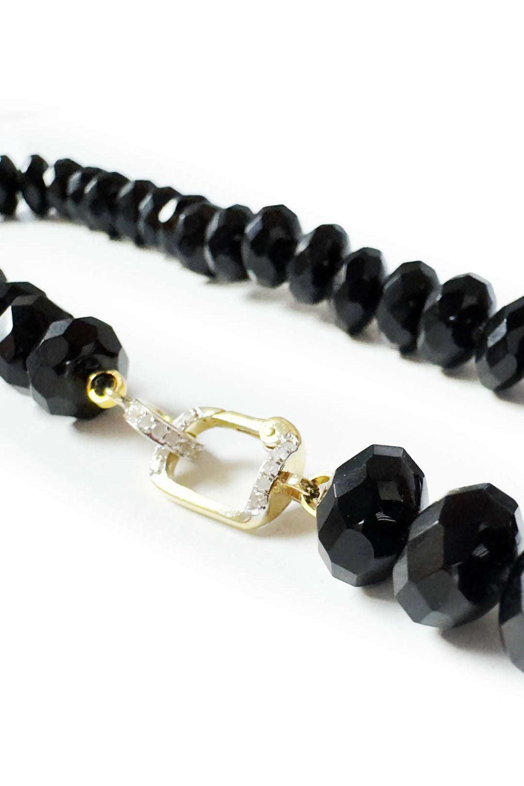 THE WOODS FINE JEWELRY NECKLACE