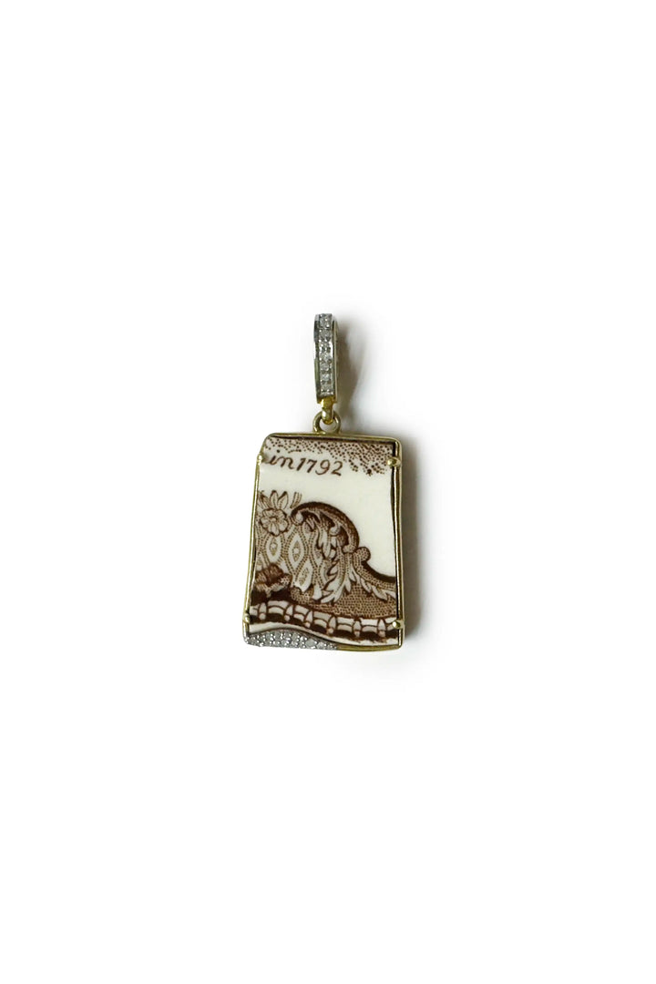 THE WOODS GINE JEWELRY PENDANT