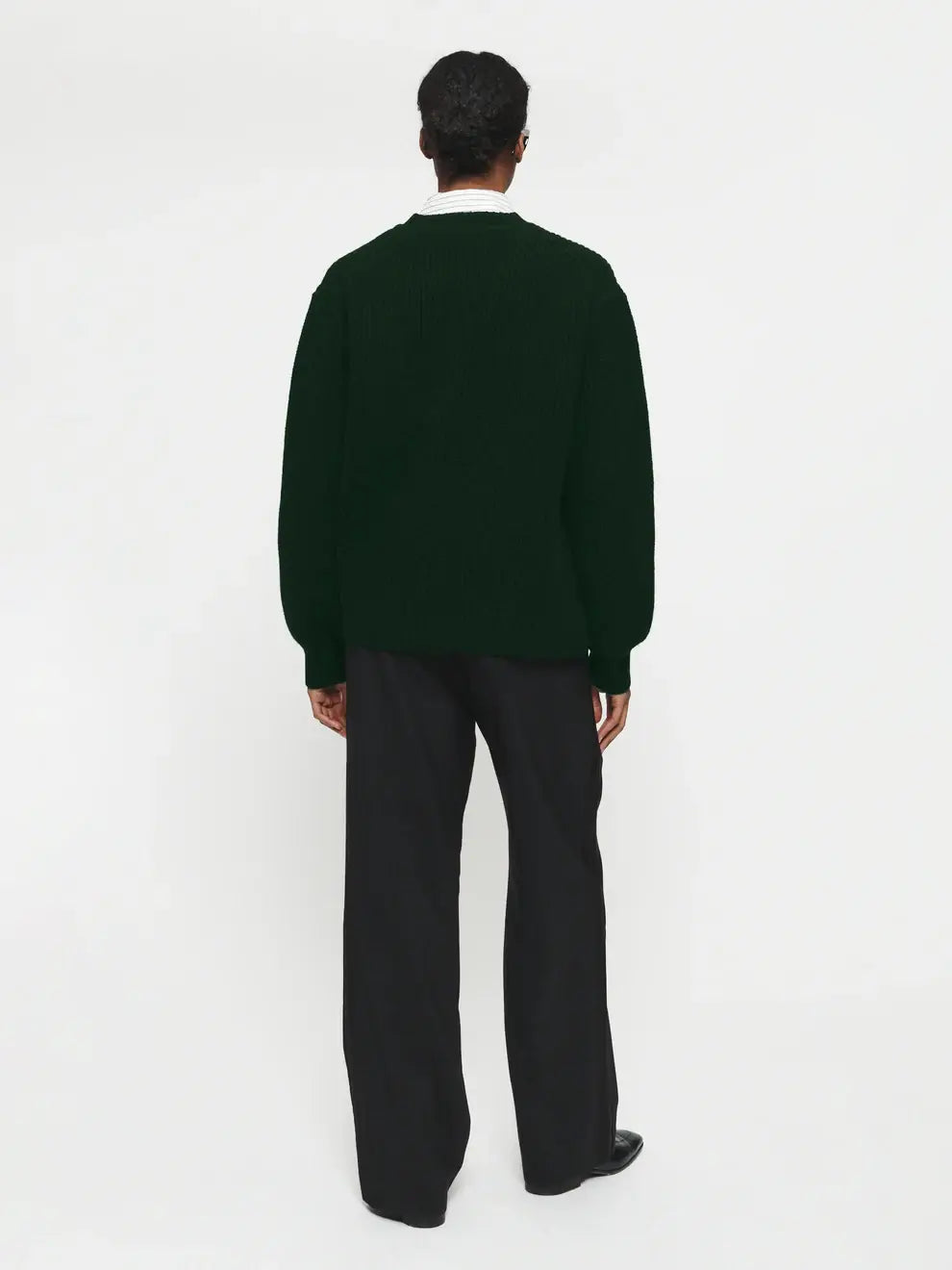 6397 ANGLED RIN V-NECK