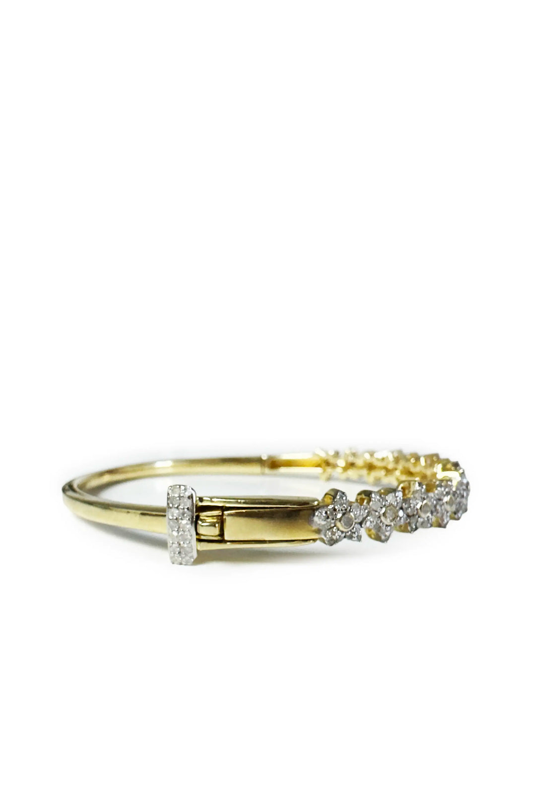 THE WOODS FINE JEWELRY FLORAL BRACELET