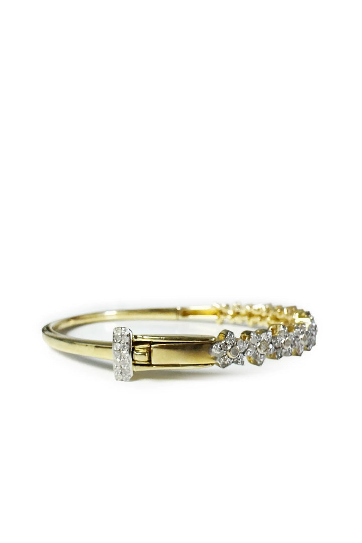 THE WOODS FINE JEWELRY FLORAL BRACELET