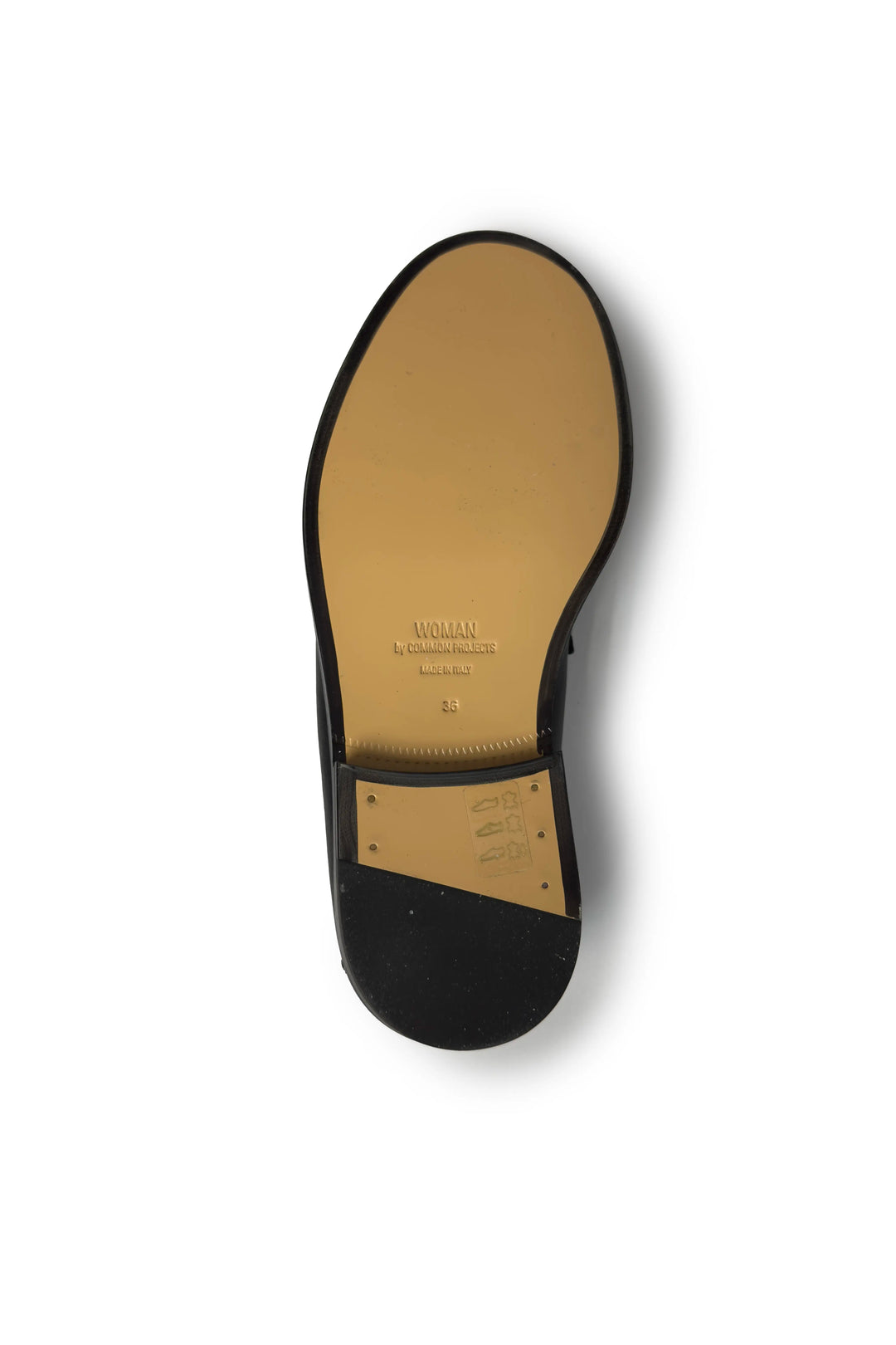 COMMON PROJECTS LEATHER LOAFER