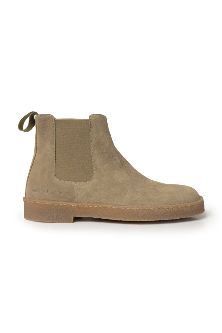 COMMON PROJECTS SUEDE CHELSEA BOOTS IN TAN