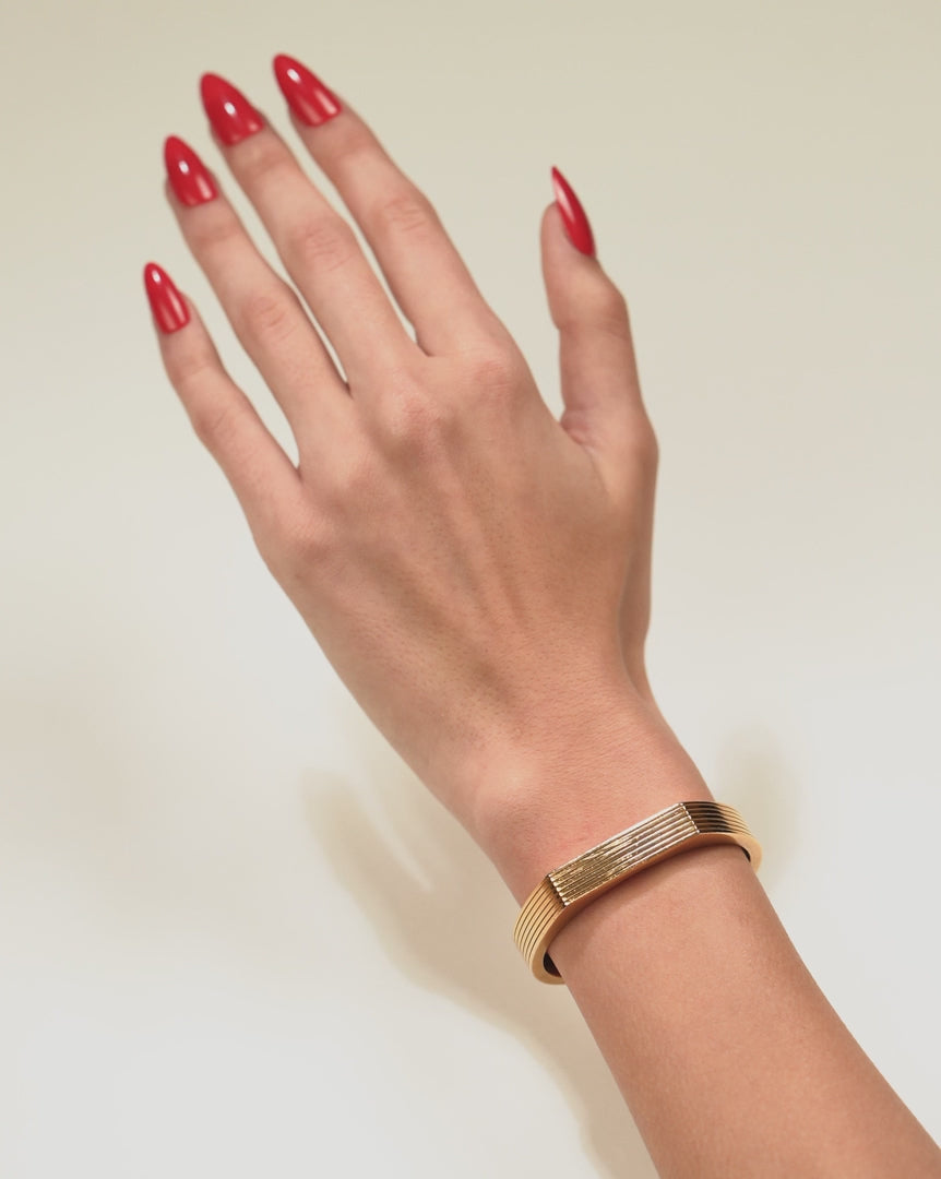 IVI WIDE AURELIA CUFF