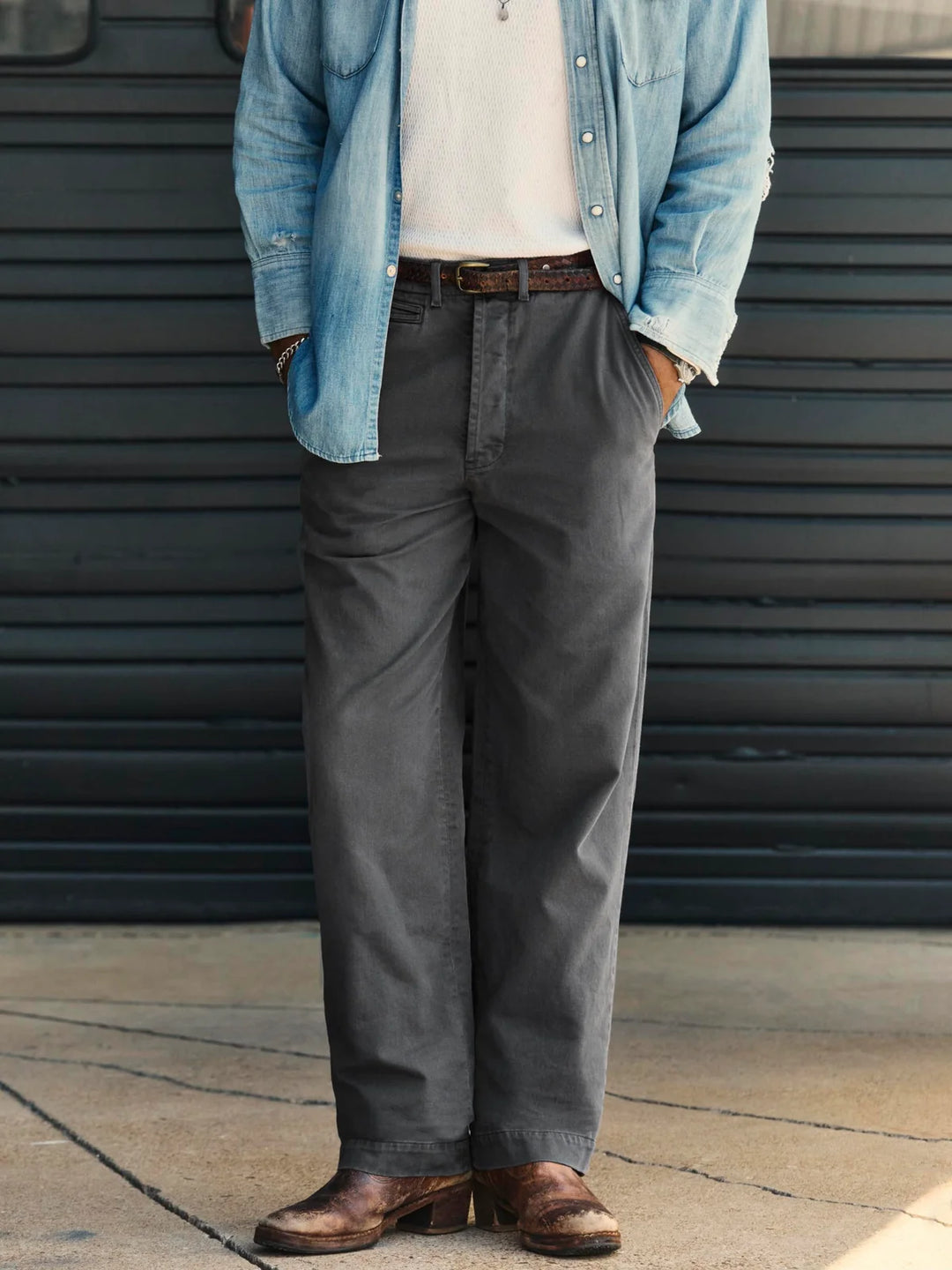 IMOGENE + WILLIE WILKINSON TROUSER IN CHARCOAL