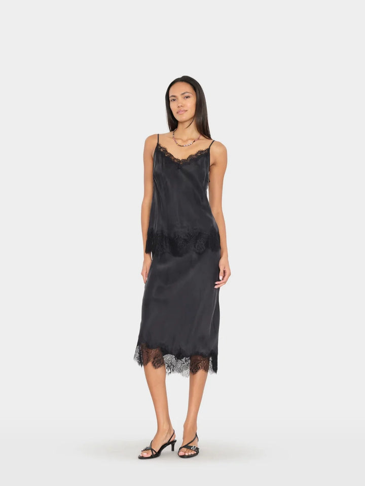 XIRENA BLACK YVETTE SKIRT