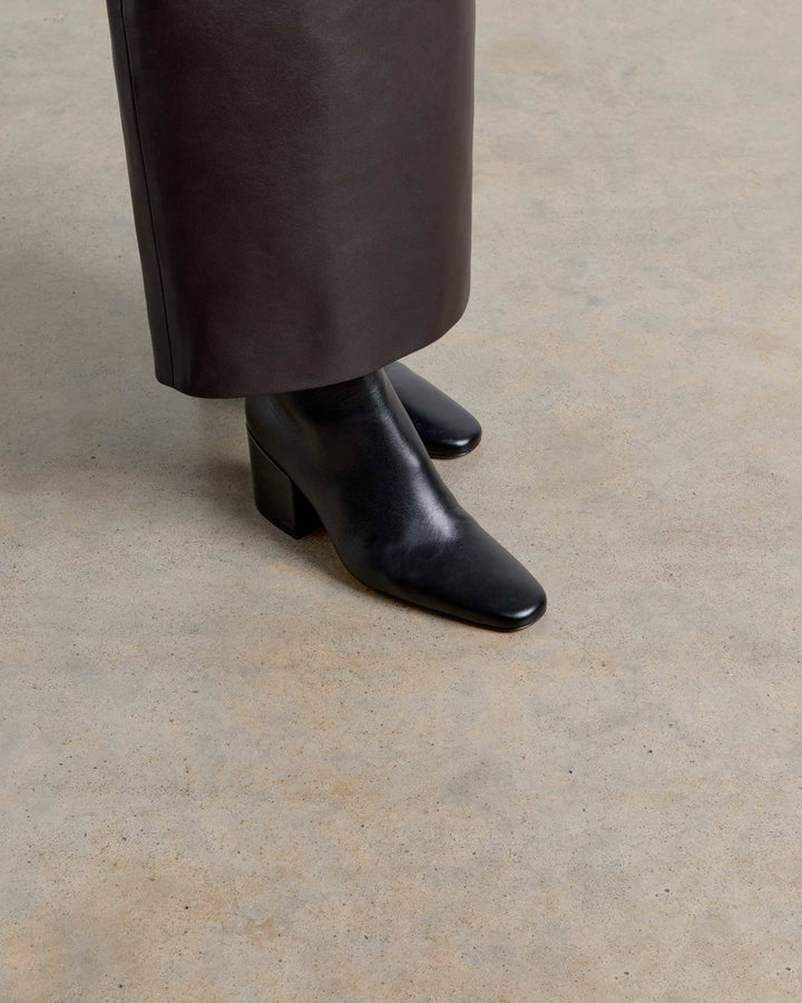DEAR FRANCES ALMA ANKLE BOOT