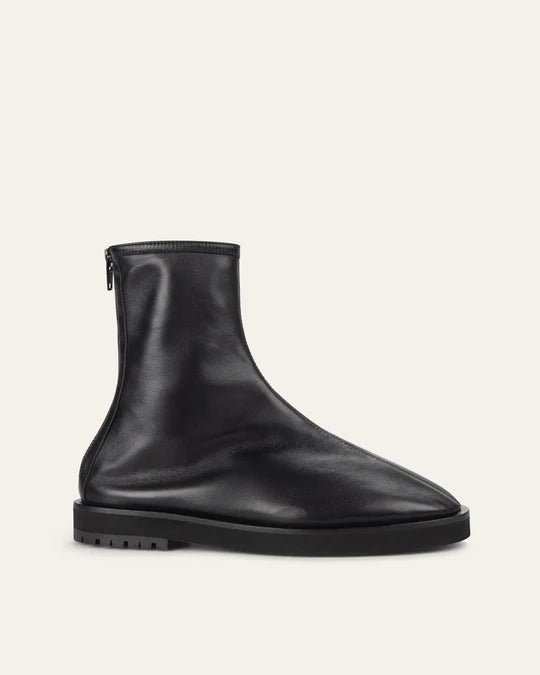 DEAR FRANCES JOSS BOOT